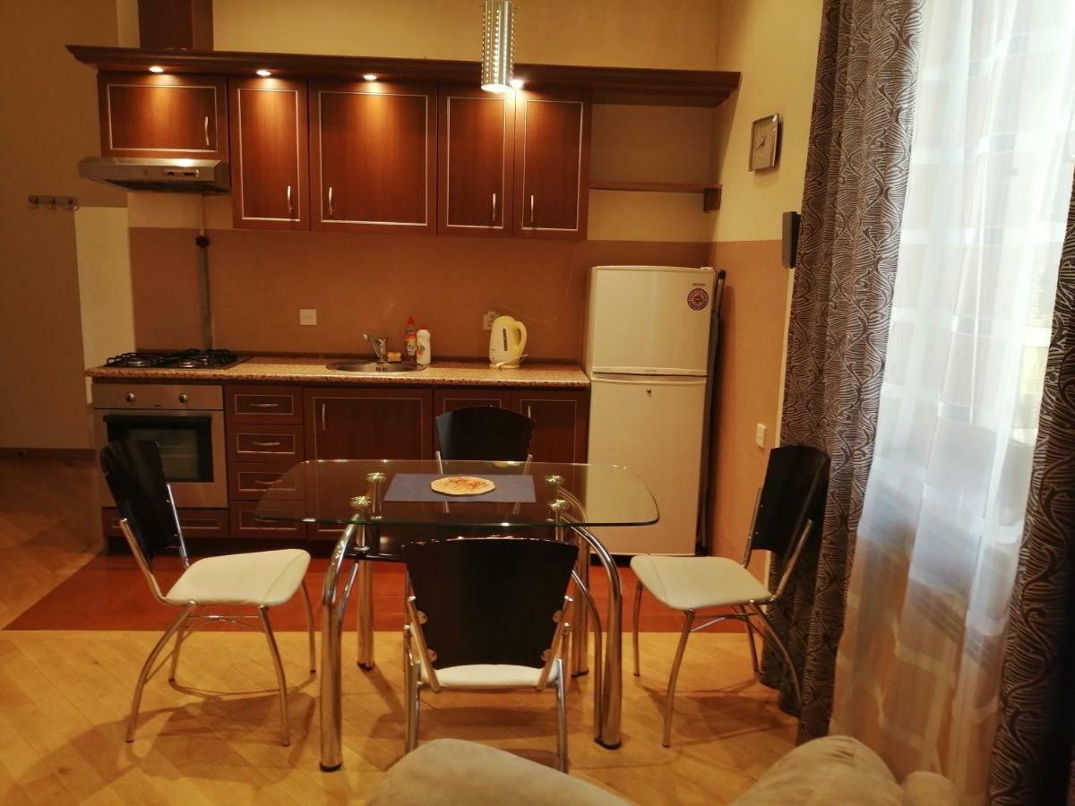 يريفان Apartments المظهر الخارجي الصورة
